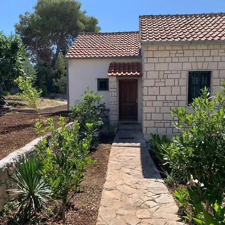 Holiday home Cvita Splitska