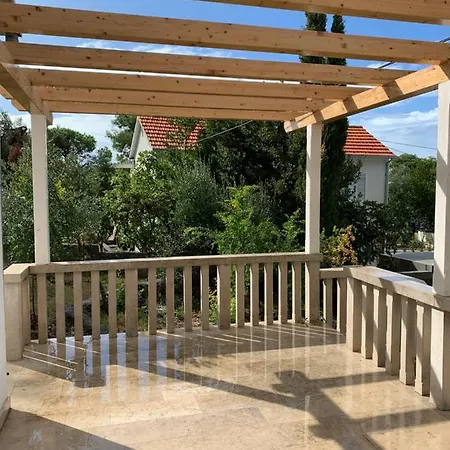 Cvita Casa de Férias Splitska